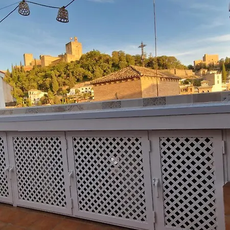 Adanar-apartamentos Muralla Ziri Lägenhet