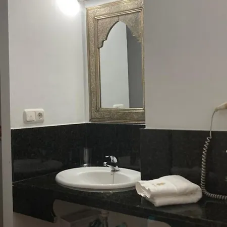 Apartman Adanar-apartamentos Muralla Ziri *