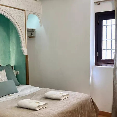 Apartment Adanar-apartamentos Muralla Ziri