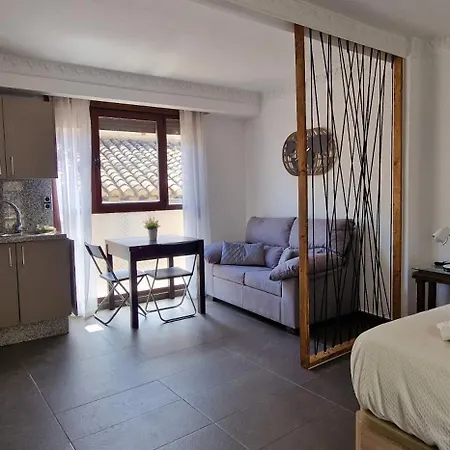 Apartment Adanar-apartamentos Muralla Ziri *