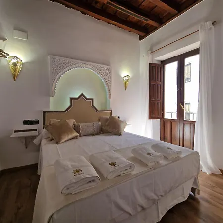 Apartment Adanar-apartamentos Muralla Ziri